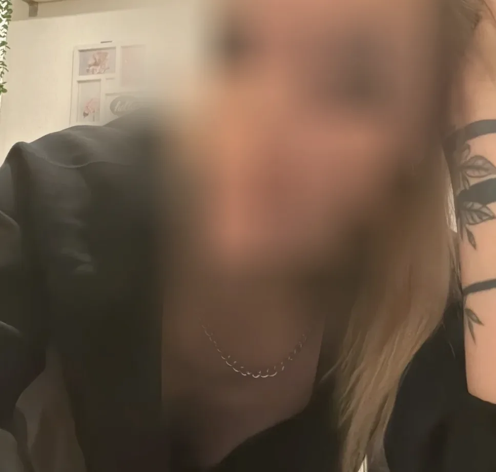 Freya, 29