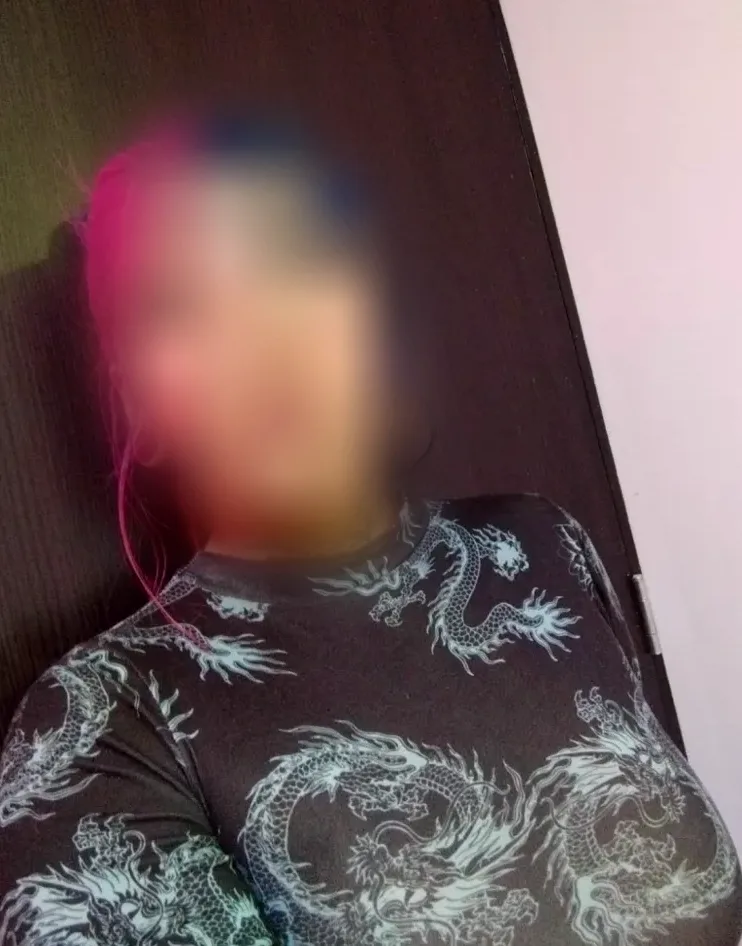 Simran, 32